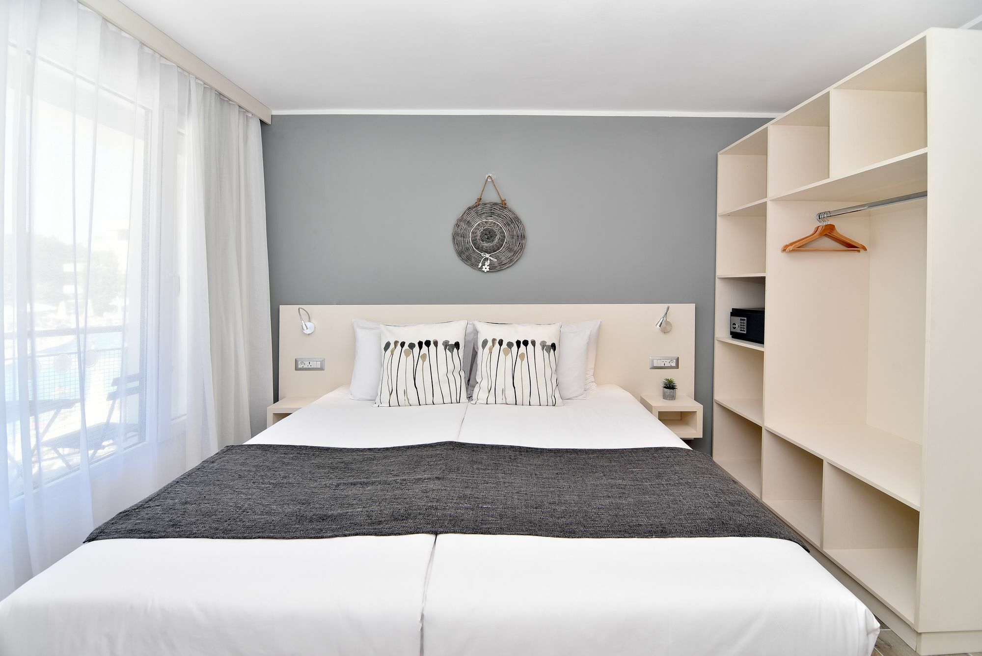 Ihotel Słoneczny Brzeg Zewnętrze zdjęcie