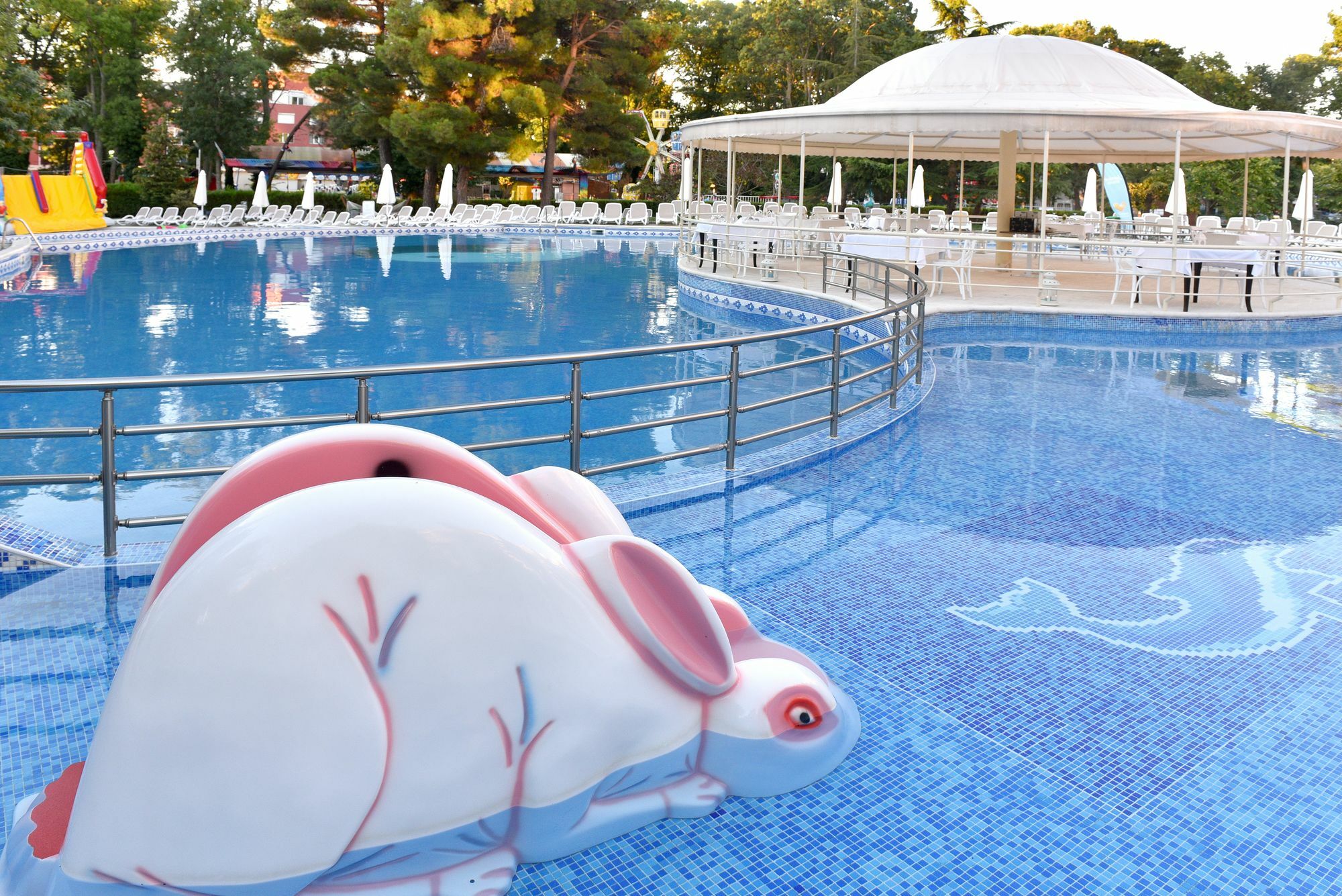 Ihotel Słoneczny Brzeg Zewnętrze zdjęcie
