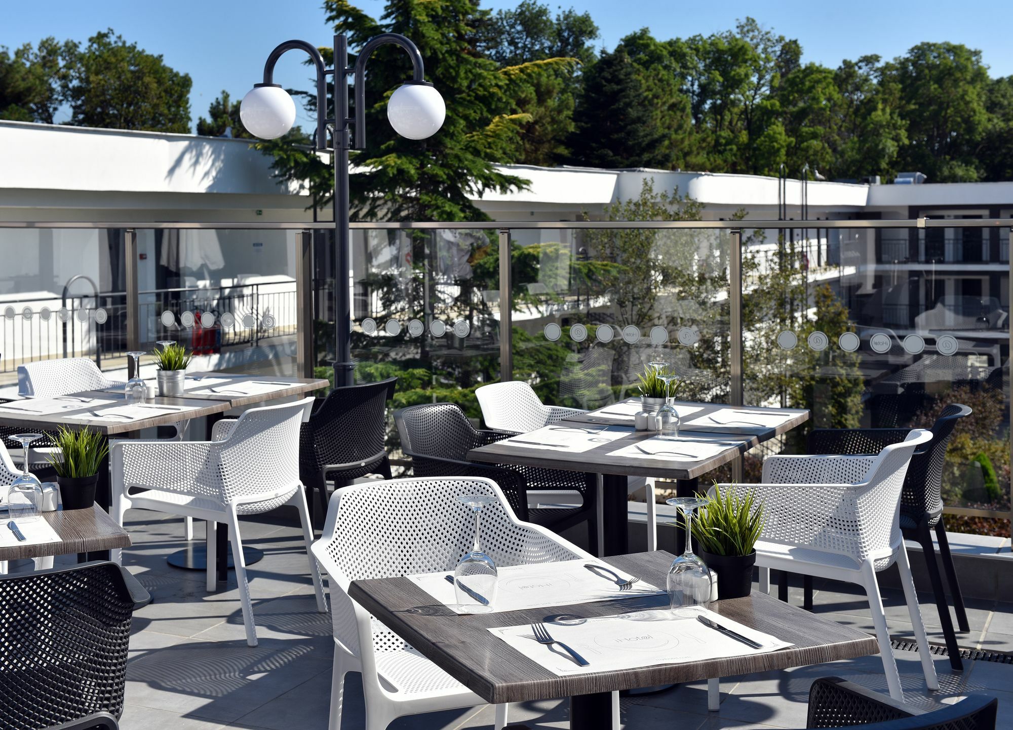Ihotel Słoneczny Brzeg Zewnętrze zdjęcie